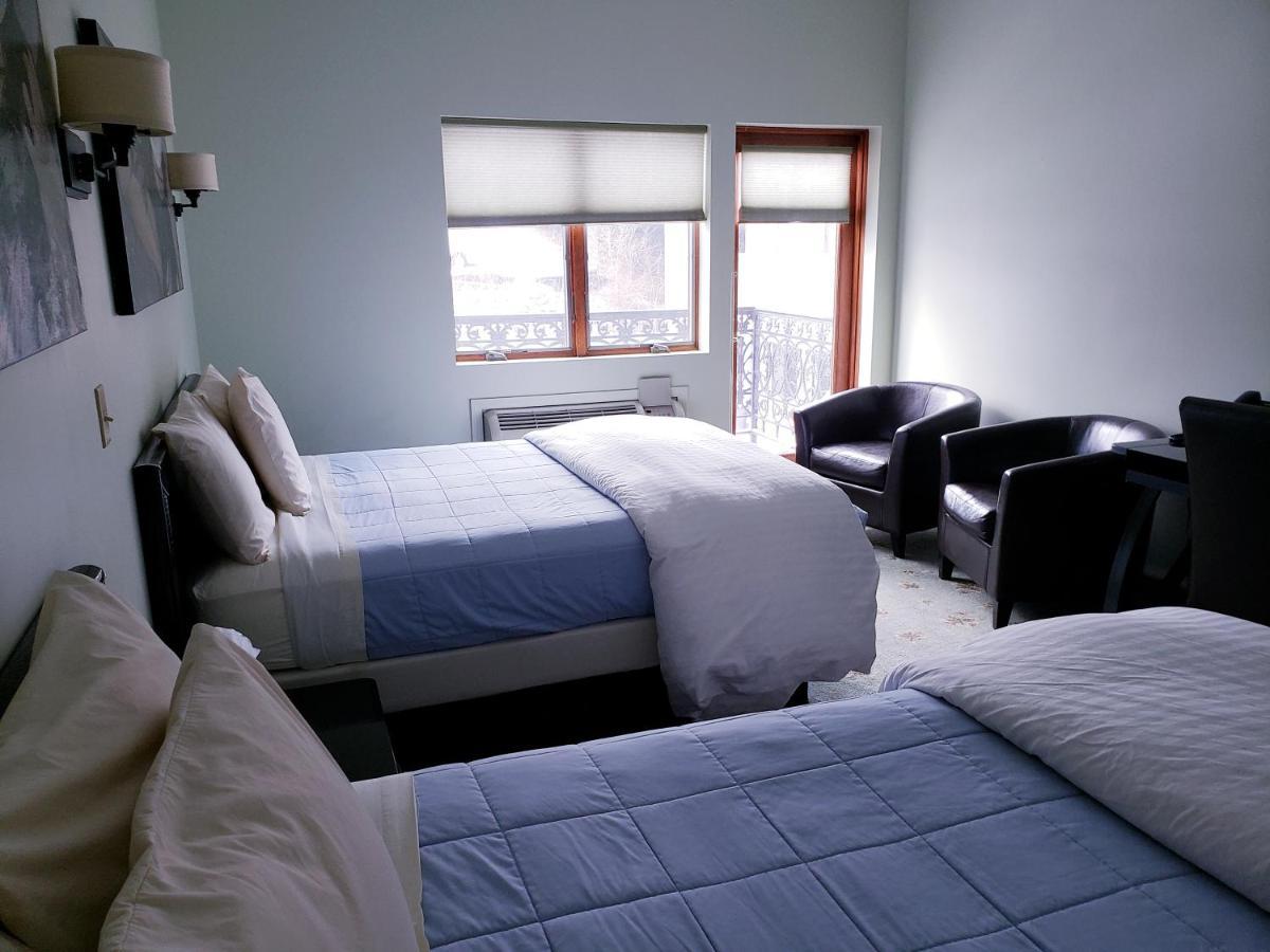 Lowell Hotel 3*