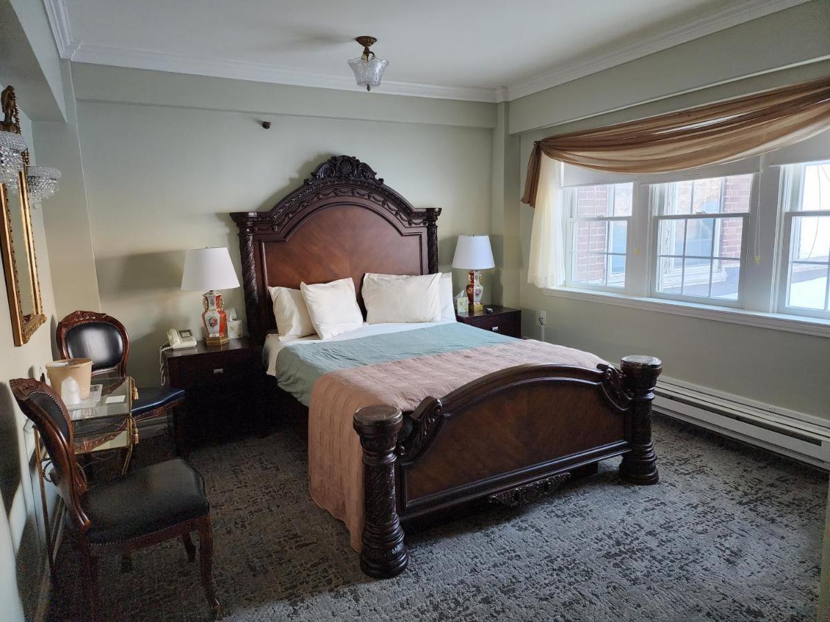 Lowell Hotel Stillwater